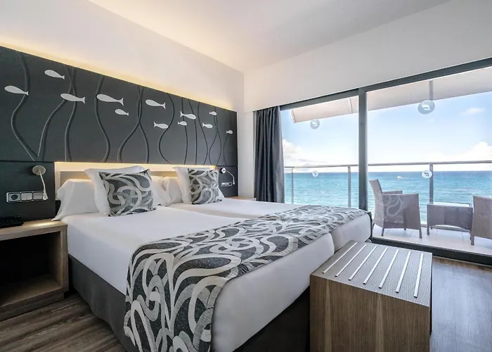 Отель Thb Gran Bahia 4*